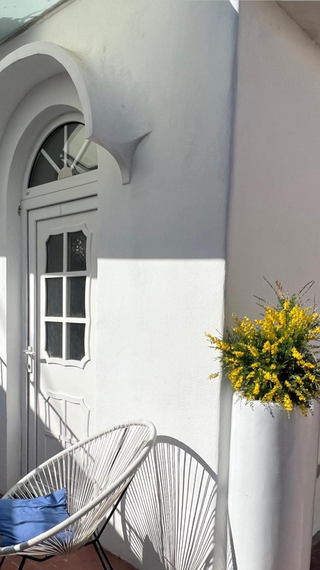 Capri Design Room Exterior photo